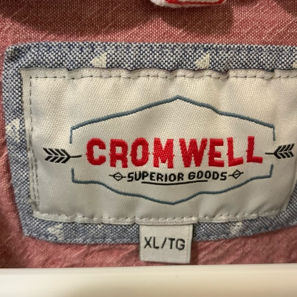 Cromwell Button up 
- Size XL
- $40 - Picture 2 of 2